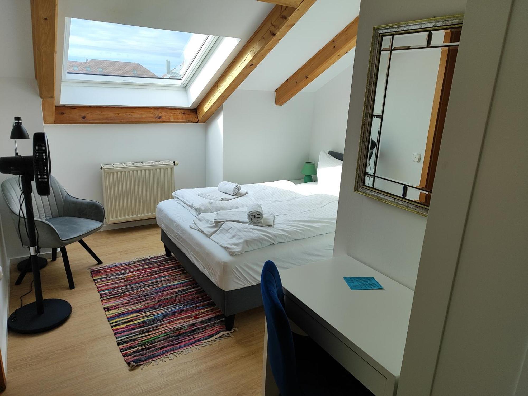 Estelada Boarding Houses Zorneding Eksteriør billede